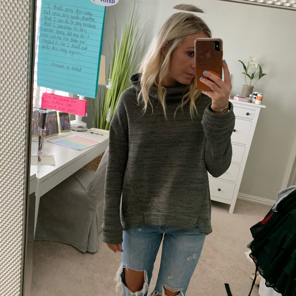 Anthropologie Turtleneck